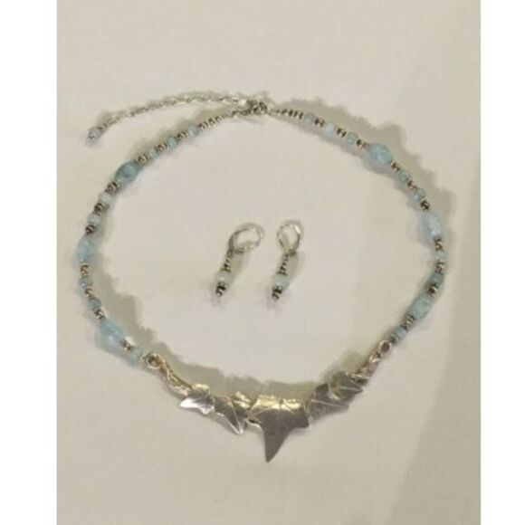 Necklace & Earring Set Light Blue Silver in Color - Picture 4 of 8